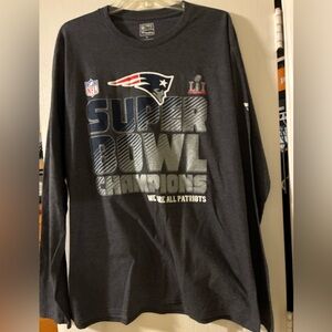 New England Patriots - Fanatics Dark Gray Super Bowl Champions Long Sleeve Tee